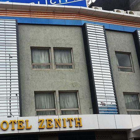 Hotel Zenith Surat Exterior photo